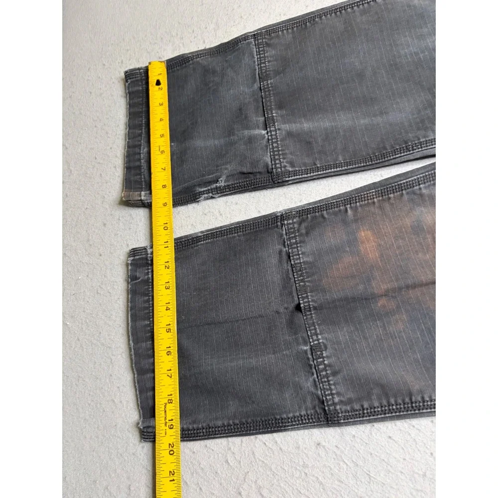 Carhartt relaxed fit